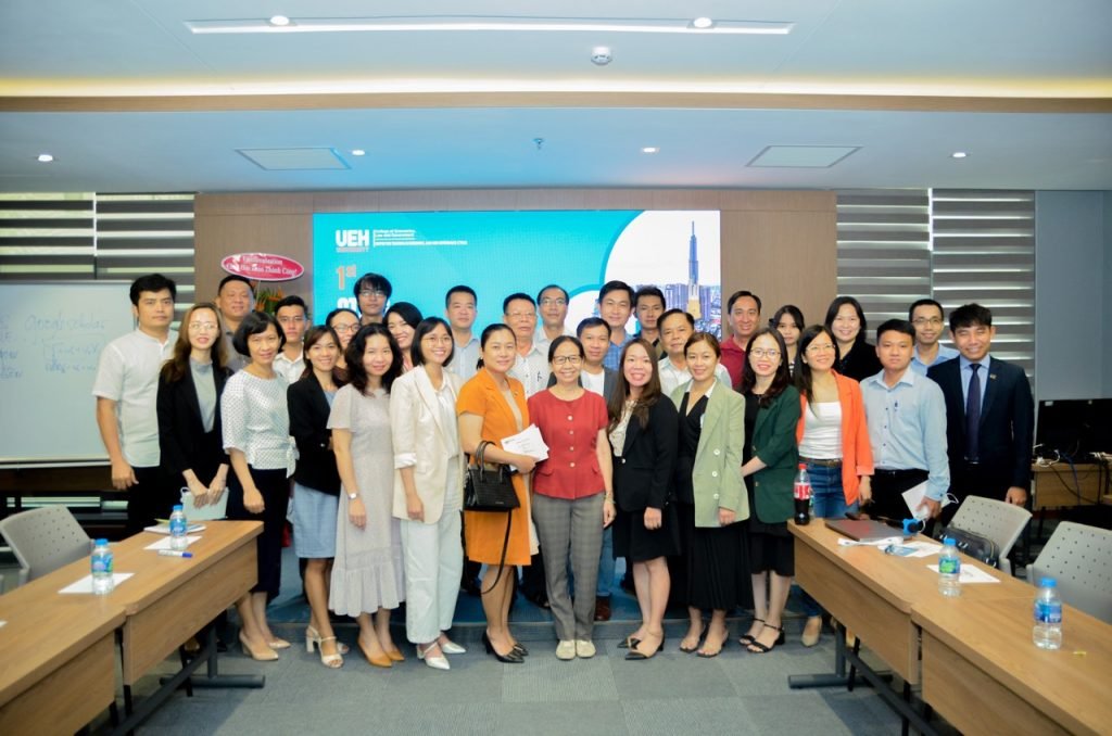 1st CTELG Talk: “Mô hình lựa chọn doanh nghiệp tương đồng trong Thẩm định giá doanh nghiệp ở các quốc gia ASEAN”.