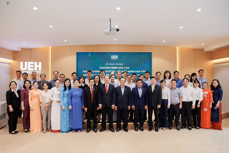 Đại học Kinh tế Thành phố Hồ Chí Minh đào tạo nguồn nhân lực cho khu vực công