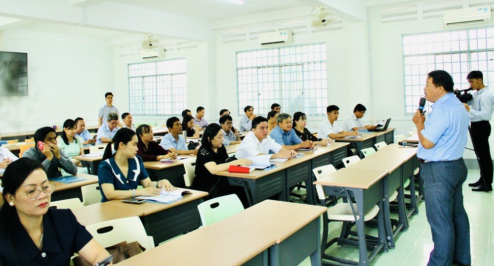 Tập huấn nâng cao năng lực và kỹ năng về xúc tiến đầu tư